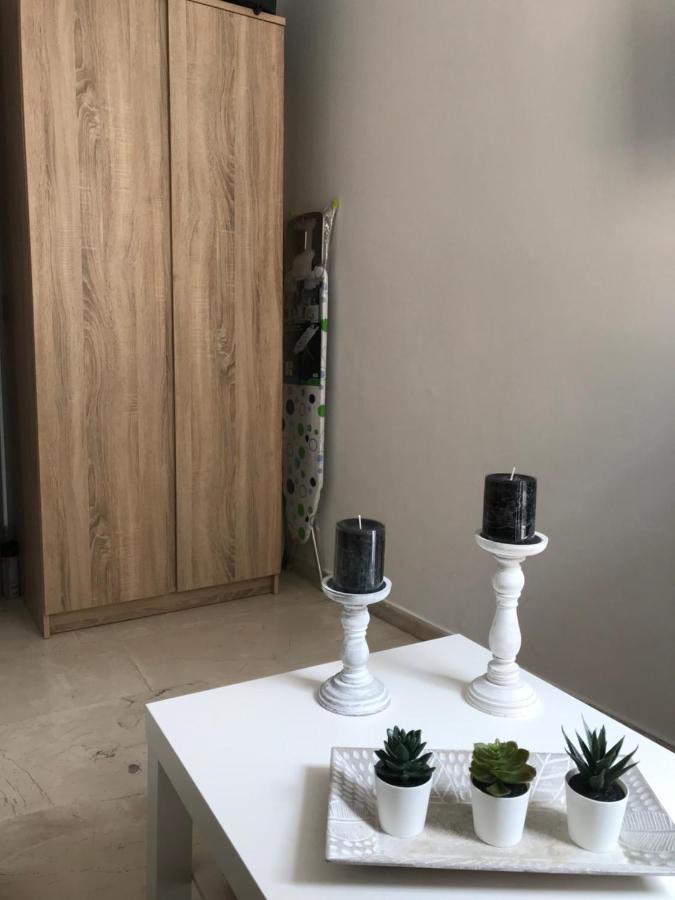 Pantheon Apartment Каламата Екстериор снимка